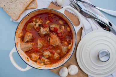 Stoofpot van varkenshaas en champignons