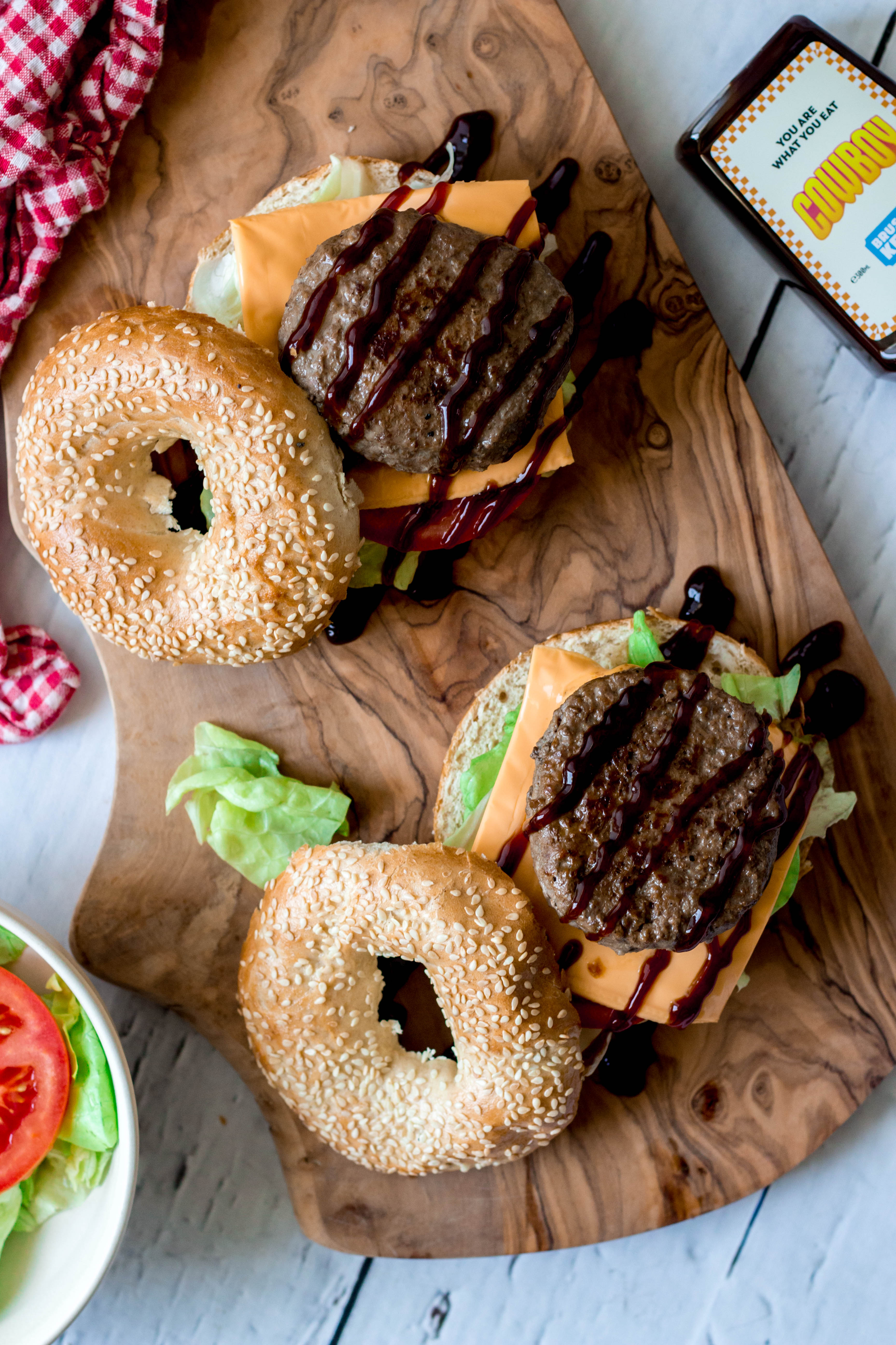 Bagel-hamburgers