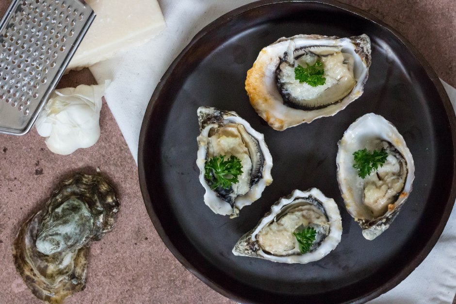Gegratineerde oesters uit de oven - Vickylicious - Salty John Seafood