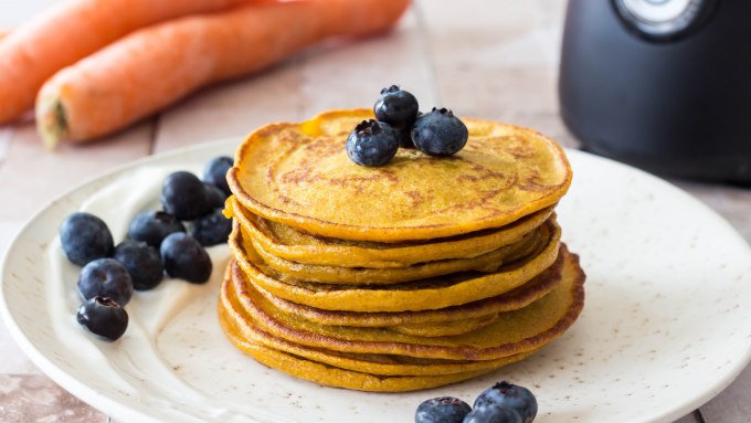 Kleine wortelpannenkoeken - Vickylicious